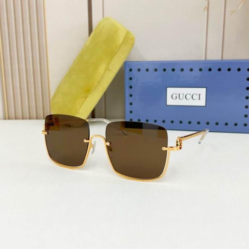 Gucci Sunglasses 545